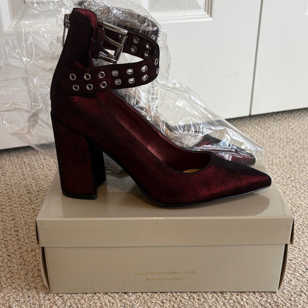 Marc Fisher heels